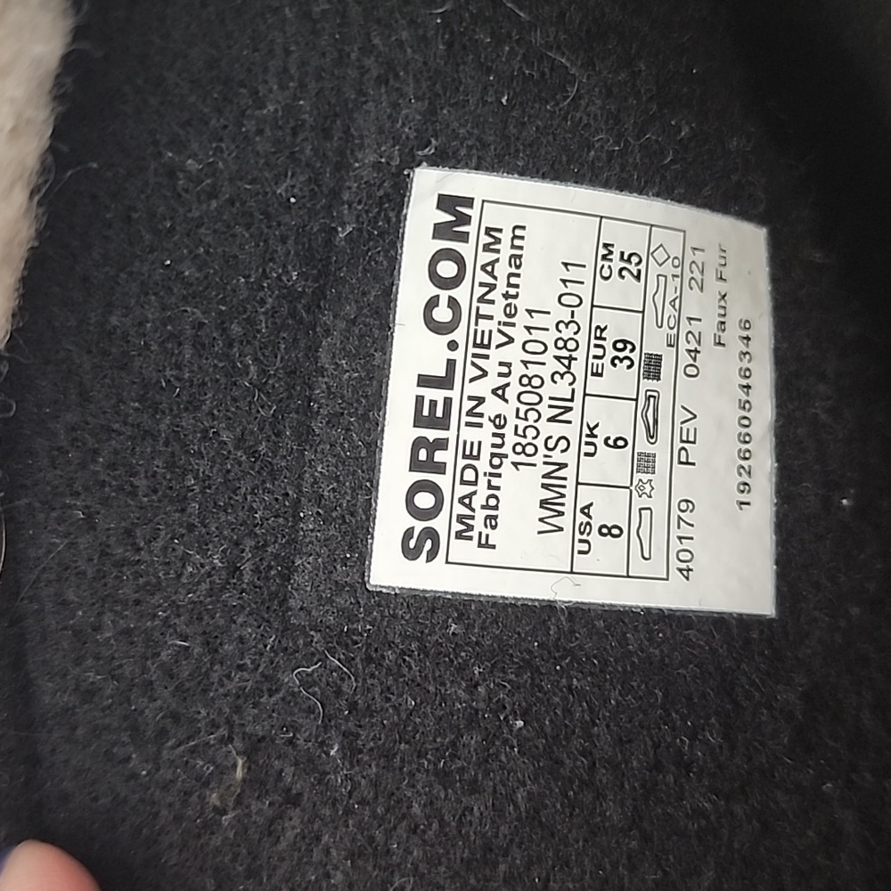 Sorel Black & White Furry Winter Carnival Waterproof Boots - Picture 9 of 9